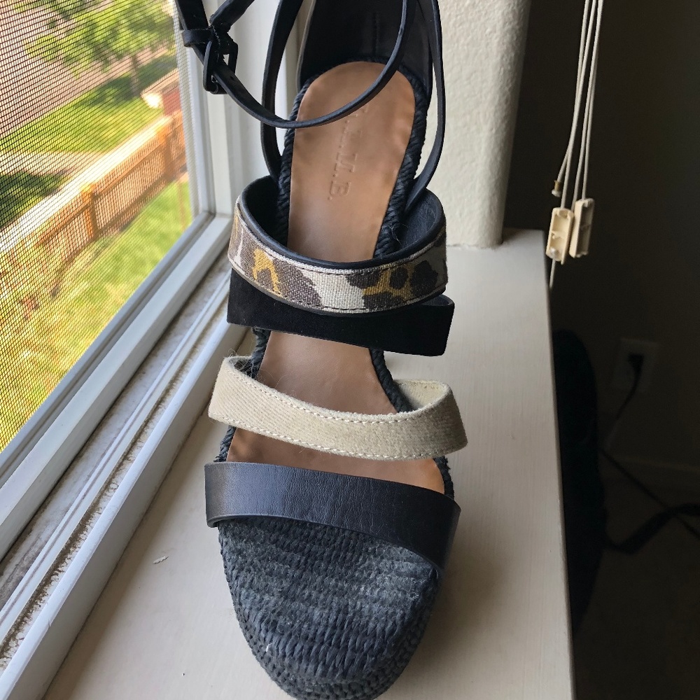 L.A.M.B. Eben Raffia Platform Sandals - Picture 3 of 4